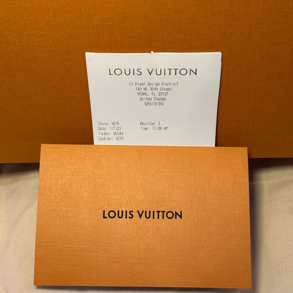 Louis Vuitton On the Go MM - Picture 8 of 9